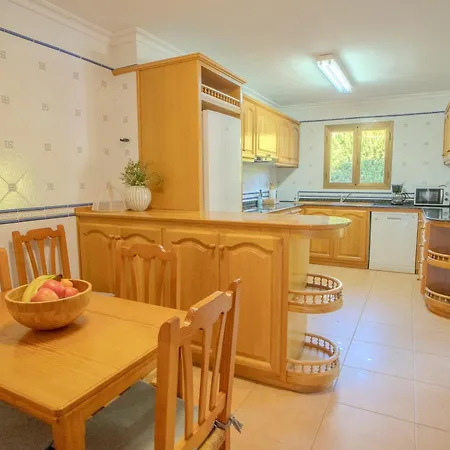 Holiday home Cal Peso *